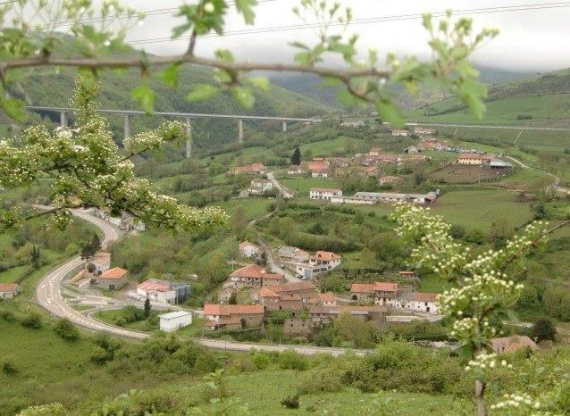 Albergue La Torre Santiurde de Reinosa المظهر الخارجي الصورة